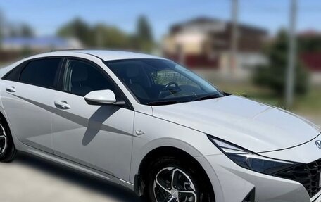Hyundai Elantra, 2021 год, 2 195 000 рублей, 2 фотография