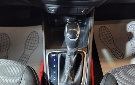 Hyundai Solaris II рестайлинг, 2020 год, 1 299 000 рублей, 14 фотография