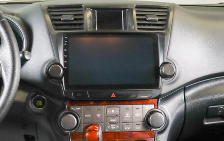 Toyota Highlander III, 2013 год, 2 499 000 рублей, 15 фотография