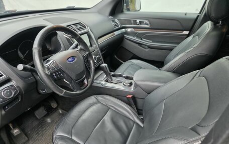 Ford Explorer VI, 2017 год, 2 600 000 рублей, 11 фотография