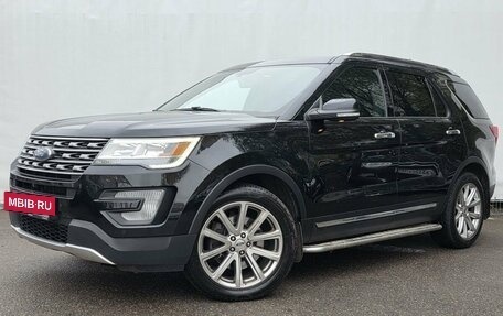 Ford Explorer VI, 2017 год, 2 600 000 рублей, 6 фотография