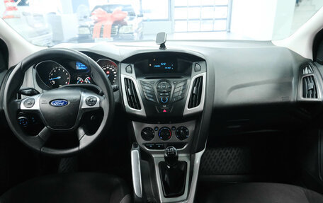 Ford Focus III, 2013 год, 900 000 рублей, 16 фотография