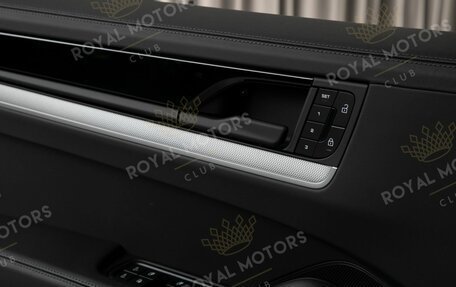 Porsche Cayenne III, 2025 год, 15 690 000 рублей, 14 фотография