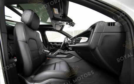 Porsche Cayenne III, 2025 год, 15 690 000 рублей, 9 фотография