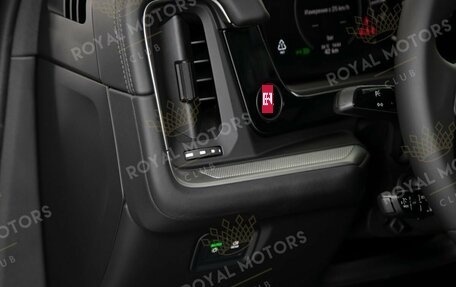 Porsche Cayenne III, 2025 год, 15 690 000 рублей, 11 фотография