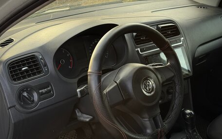 Volkswagen Polo VI (EU Market), 2015 год, 600 000 рублей, 11 фотография