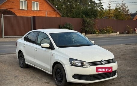 Volkswagen Polo VI (EU Market), 2015 год, 600 000 рублей, 3 фотография