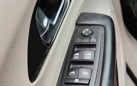 Chrysler Pacifica (RU), 2019 год, 2 800 000 рублей, 6 фотография