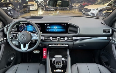 Mercedes-Benz GLS, 2023 год, 27 371 256 рублей, 11 фотография