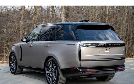 Land Rover Range Rover IV рестайлинг, 2022 год, 10 750 000 рублей, 5 фотография