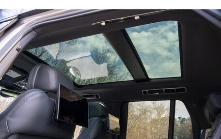 Land Rover Range Rover IV рестайлинг, 2022 год, 10 750 000 рублей, 14 фотография