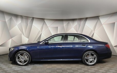 Mercedes-Benz E-Класс, 2018 год, 3 545 000 рублей, 5 фотография