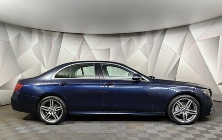 Mercedes-Benz E-Класс, 2018 год, 3 545 000 рублей, 6 фотография