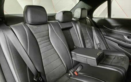 Mercedes-Benz E-Класс, 2018 год, 3 545 000 рублей, 14 фотография