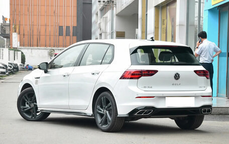 Volkswagen Golf VIII, 2022 год, 2 100 000 рублей, 7 фотография