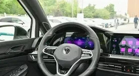 Volkswagen Golf VIII, 2022 год, 2 100 000 рублей, 12 фотография