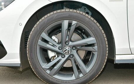 Volkswagen Golf VIII, 2022 год, 2 100 000 рублей, 13 фотография