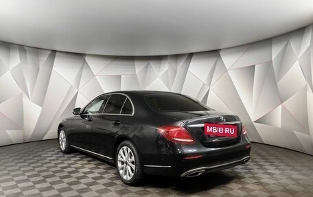 Mercedes-Benz E-Класс, 2018 год, 4 350 000 рублей, 4 фотография