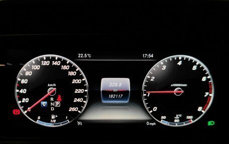 Mercedes-Benz E-Класс, 2018 год, 4 350 000 рублей, 20 фотография