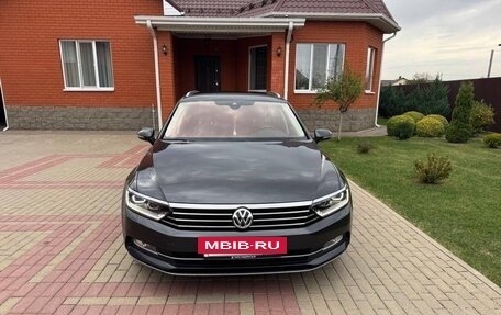 Volkswagen Passat B8 рестайлинг, 2018 год, 2 200 000 рублей, 2 фотография