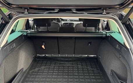 Volkswagen Passat B8 рестайлинг, 2018 год, 2 200 000 рублей, 15 фотография