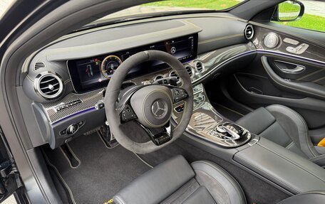 Mercedes-Benz E-Класс AMG, 2017 год, 6 990 000 рублей, 13 фотография