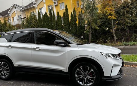 Geely Coolray I, 2022 год, 1 750 000 рублей, 3 фотография