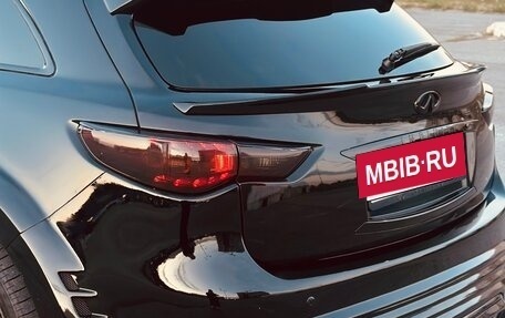 Infiniti FX II, 2010 год, 2 630 000 рублей, 10 фотография