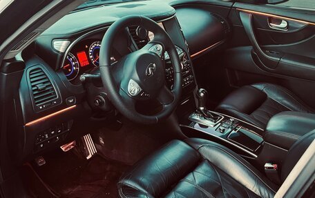Infiniti FX II, 2010 год, 2 630 000 рублей, 20 фотография