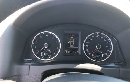 Volkswagen Tiguan I, 2016 год, 2 150 000 рублей, 3 фотография