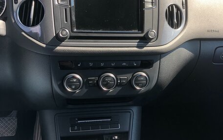 Volkswagen Tiguan I, 2016 год, 2 150 000 рублей, 4 фотография