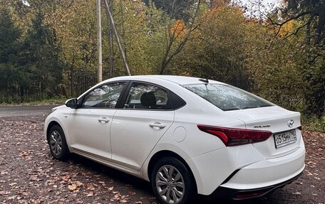 Hyundai Solaris II рестайлинг, 2021 год, 1 473 000 рублей, 7 фотография