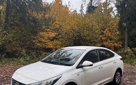 Hyundai Solaris II рестайлинг, 2021 год, 1 473 000 рублей, 12 фотография