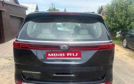 KIA Carnival III, 2021 год, 3 200 000 рублей, 4 фотография