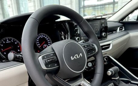 KIA K5, 2022 год, 3 020 000 рублей, 8 фотография