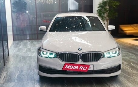 BMW 5 серия, 2020 год, 3 300 000 рублей, 2 фотография