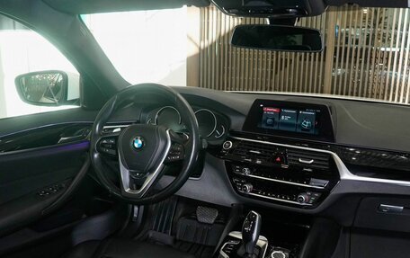 BMW 5 серия, 2020 год, 3 300 000 рублей, 15 фотография