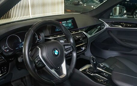 BMW 5 серия, 2020 год, 3 300 000 рублей, 18 фотография