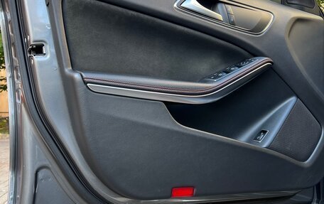 Mercedes-Benz GLA, 2019 год, 3 250 000 рублей, 9 фотография