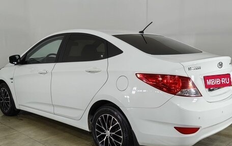 Hyundai Solaris II рестайлинг, 2014 год, 1 070 000 рублей, 7 фотография