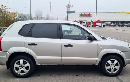 Hyundai Tucson III, 2008 год, 790 000 рублей, 4 фотография