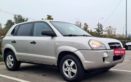 Hyundai Tucson III, 2008 год, 790 000 рублей, 2 фотография