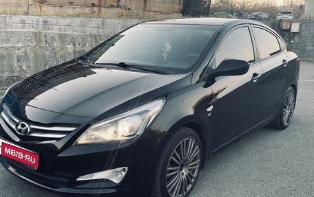 Hyundai Solaris II рестайлинг, 2016 год, 1 200 000 рублей, 1 фотография
