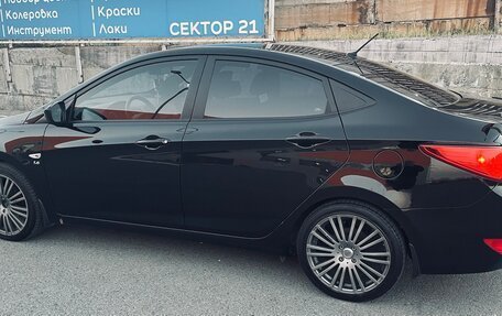 Hyundai Solaris II рестайлинг, 2016 год, 1 200 000 рублей, 4 фотография