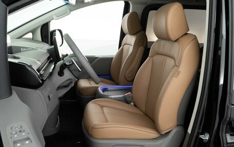 Hyundai Staria, 2024 год, 6 849 050 рублей, 13 фотография