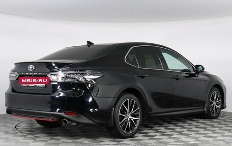 Toyota Camry, 2021 год, 2 850 000 рублей, 5 фотография