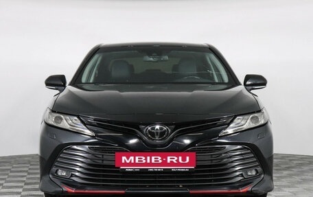 Toyota Camry, 2021 год, 2 850 000 рублей, 2 фотография