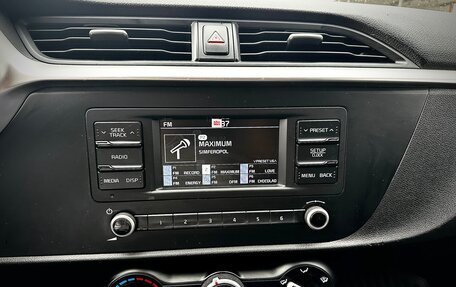 KIA Rio IV, 2021 год, 1 190 000 рублей, 10 фотография