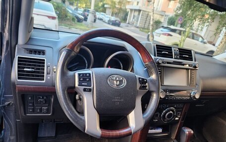 Toyota Land Cruiser Prado 150 рестайлинг 2, 2014 год, 3 600 000 рублей, 6 фотография