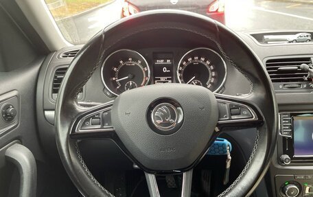 Skoda Yeti I рестайлинг, 2017 год, 1 400 000 рублей, 4 фотография